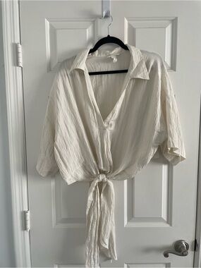H&M Cream Tie-Front Collared Blouse